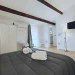 Pensión Alile 3*